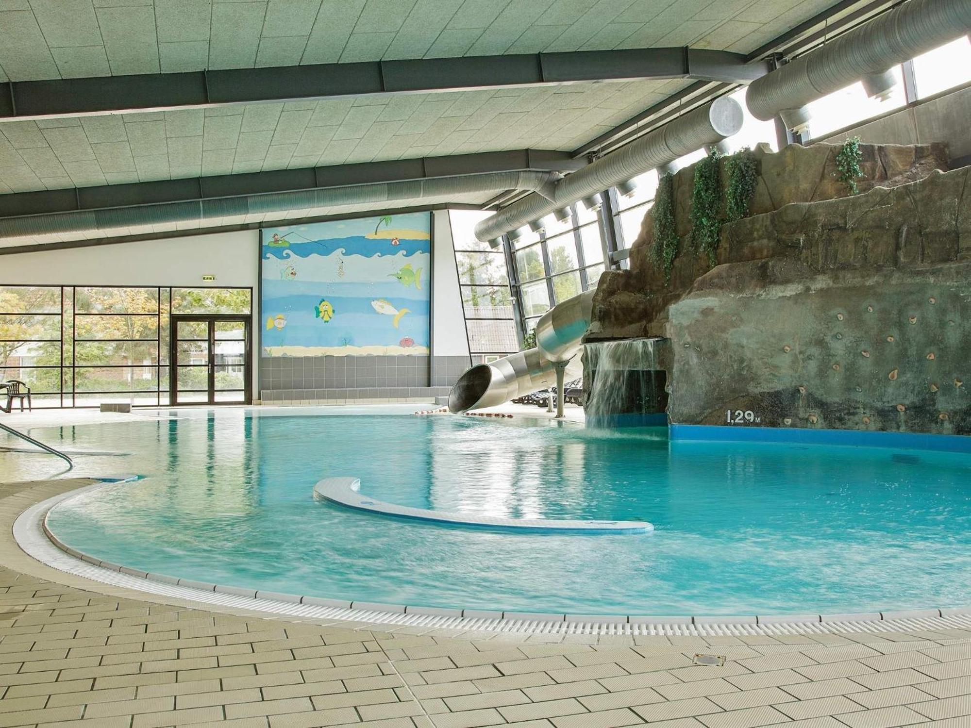 10 Person Holiday Home On A Holiday Park Blavand Bagian luar foto